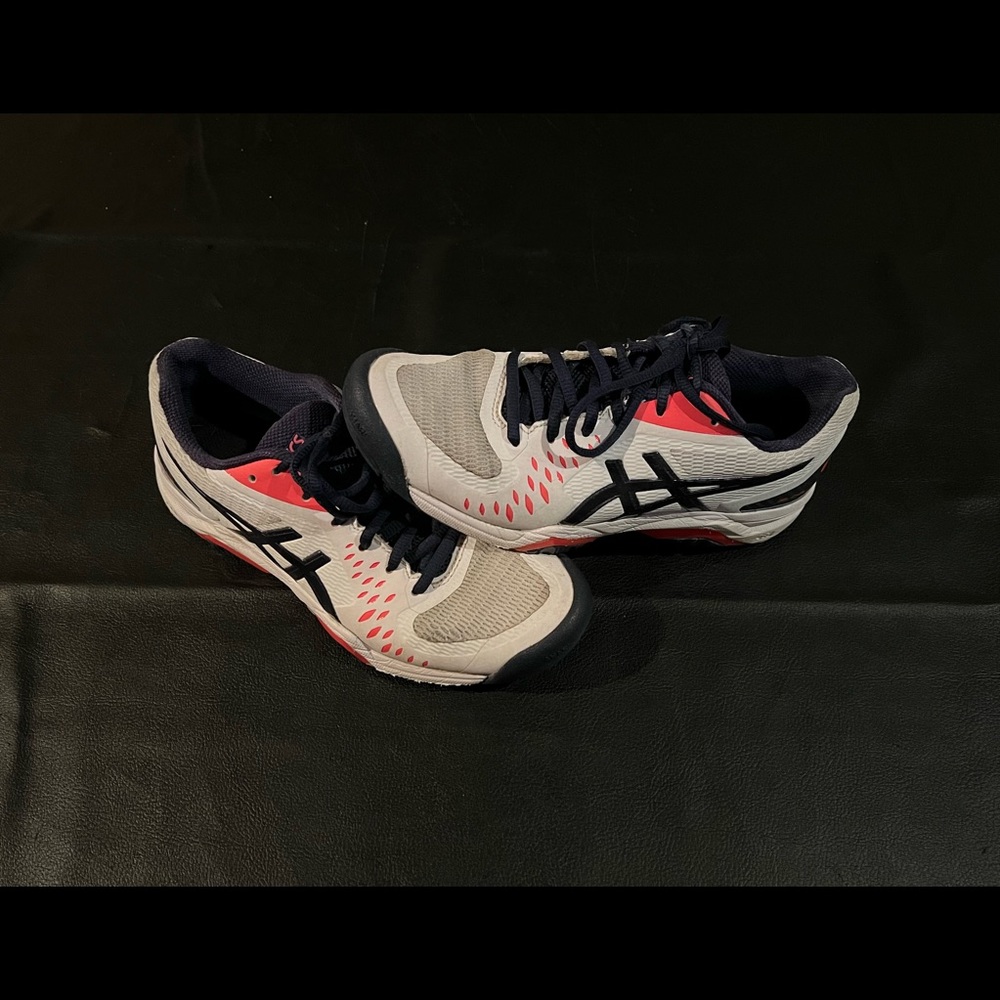 Asics  Gel-Challenger Tennis Shoes 1042A041 US 7